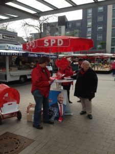 SPD-Hochdahl auf dem Wochenmarkt