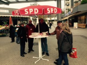 Im Gespräch: Marianne Söhnchen, Detlef Ehlert, Toni Nezi, Jürgen Hampel, Silke Dietz