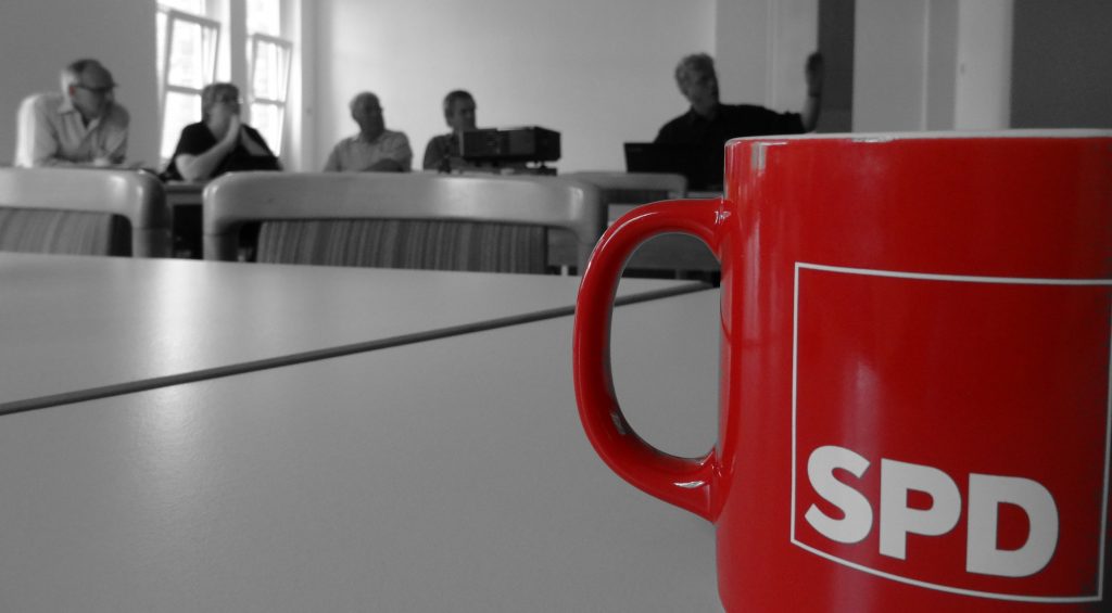 Arbeitsatmosphäre... mit Detlef Ehlert, Marleen Buschmann, Dieter Becker und Joachim Lohoff und Seminarleiter Dirk Thomé (v.l.)