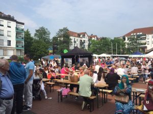 Gut besuchtes Fest